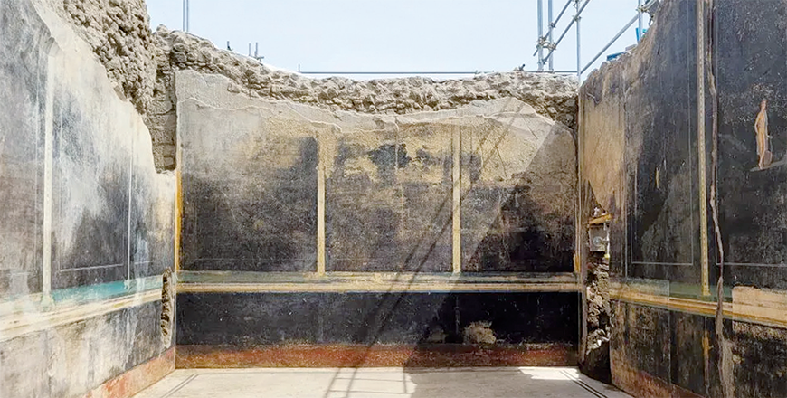  The banquet hall unearthed at the Archaeological Park of Pompeii, Italy (AFP photo)