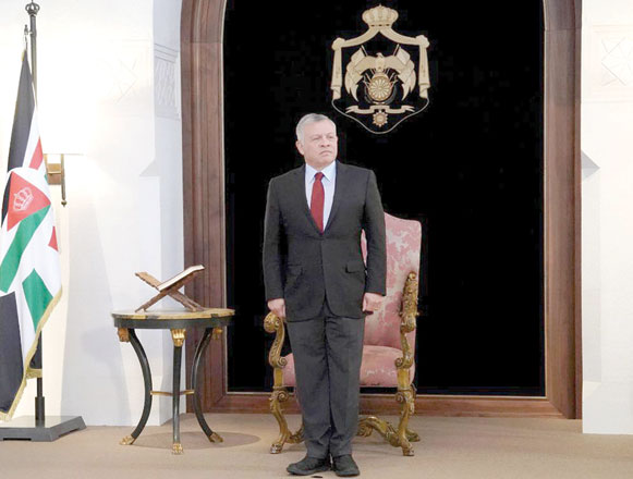 New ministers were sworn in before His Majesty King Abdullah at Al Husseiniya Palace on Tuesday (Photo courtesy of Royal Court)
