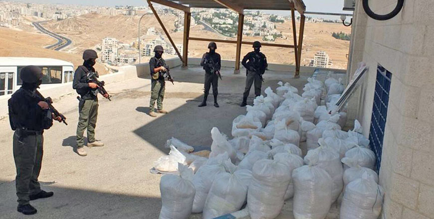 Anti-Narcotics Department agents found 13.2 million narcotic pills hidden in a shipment of laundry drying racks, the Public Security Department said on Wednesday (Petra photo)