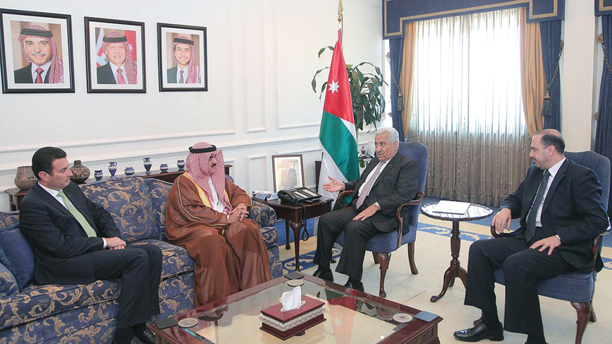 Prime Minister Abdullah Ensour holds talks with Bahrain’s Council of Representatives Speaker Ahmed Bin Ibrahim Al Mulla on Thursday (Petra photo)