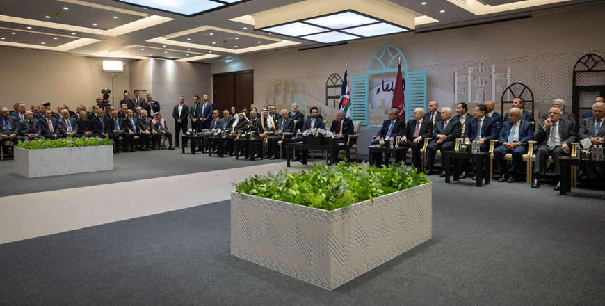 His Majesty King Abdullah, accompanied by HRH Crown Prince Hussein, meets with figures and representatives from Balqa at the Military Retirees Club building, and stresses that Balqa Governorate represents Jordan’s values of tolerance, mutual understanding, and harmony, and is a source of pride for all Jordanians  (Photo courtesy of Royal Court)