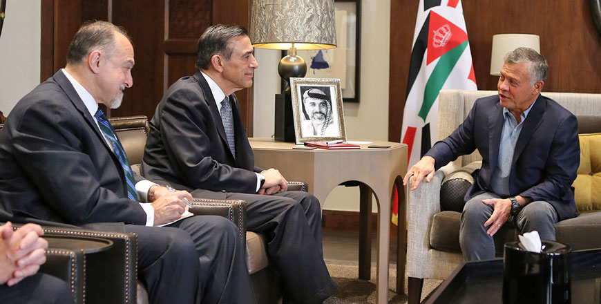 His Majesty King Abdullah meets with a delegation from the US House of Representatives on Sunday (Photo courtesy of Royal Court)