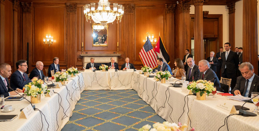 His Majesty King Abdullah meets with heads of a number of US Senate committees (Photo courtesy of Royal Court)