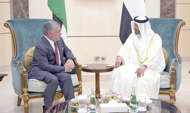 His Majesty King Abdullah meets with Sheikh Mohammad Bin Zayed Al Nahyan, the crown prince of Abu Dhabi and deputy supreme commander of the UAE Armed Forces, in Abu Dhabi on Saturday (Photo courtesy of Royal Court)