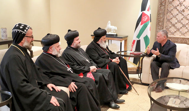   His Majesty King Abdullah meets with Patriarch Mor Ignatius Aphrem II, Patriarch of Antioch and All the East and Supreme Head of the Universal Syriac Orthodox Church, and his accompanying delegation on Tuesday (Photo courtesy of Royal Court)