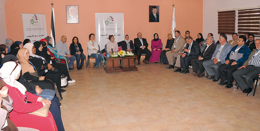 HRH Princess Basma meets in Aqaba with heads of community committees for youth and women representing the Jordanian Hashemite Fund for Human Development in several governorates on Saturday (Petra photo)