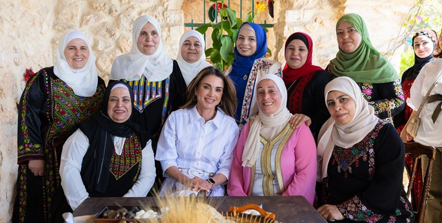 Her Majesty Queen Rania on Wednesday meets with a group of women in the villages of Eira and Yarqa southwest of Al Salt  (Photo courtesy of Her Majesty Office)
