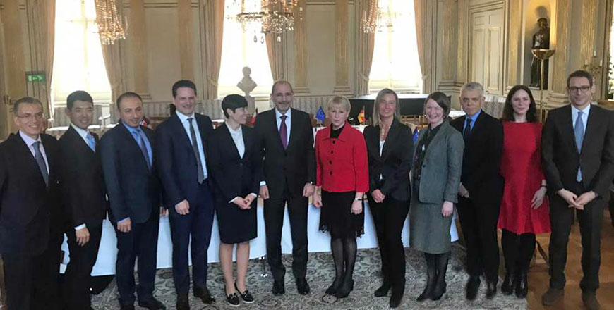   Foreign Minister Ayman Safadi and his Swedish counterpart Margot Wallström pose for a group photo with UNRWA Commissioner General Pierre Krähenbühl and participants in a strategic dialogue on the agency in Stockholm on Friday (Photo courtesy of Foreign Ministry)