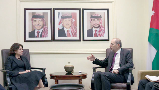 Foreign Minister Ayman Safadi on Tuesday discusses with UN Undersecretary General for Political Affairs Rosemary DiCarlo means to enhance partnership in various fields between Jordan and the world organisation and the latest regional developments (Photo courtesy of Foreign Ministry)