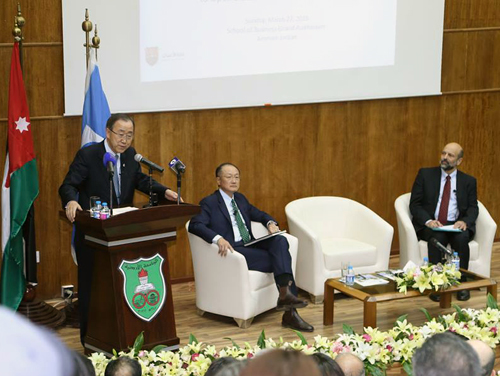 UN Secretary General Ban Ki-moon speaks during a meeting with students on Sunday at the University of Jordan also attended by World Bank Group President Jim Yong Kim and Jordan Strategy Forum Chairman Omar Razzaz (Photo courtesy of UJ)