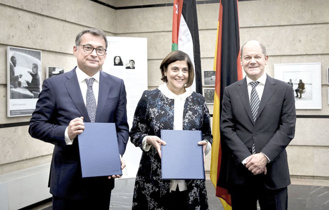 Jordan, Germany on Wednesday sign a concessional loan agreement worth 86 million euros to support the Kingdom's economic reforms. The loan is part of the aid package worth 462.12 million euros Berlin announced on Tuesday (Photo courtesy of the Planning Ministry)