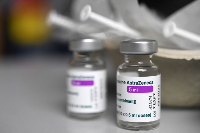 This file photo taken on March 12, shows empty vials of the AstraZeneca COVID-19 vaccine at a vaccination centre at the Universite Bretagne Occidentale in Brest, western France (AFP photo)