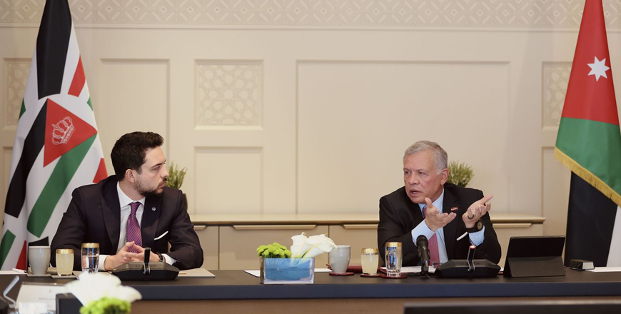 His Majesty King Abdullah on Tuesday calls for developing the Jordan Phosphate Mines Company’s exports to include downstream industry products with high economic value, in order to alleviate the impact of price fluctuations and enhance competitiveness, during a meeting with representatives of the company attended by HRH Crown Prince Hussein (Photo courtesy of Royal Court)