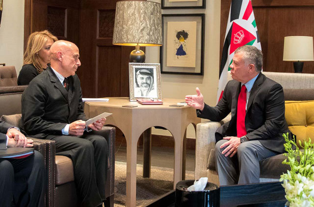 His Majesty King Abdullah meets with visiting Italian Interior Minister Marco Minniti at Al Husseiniya Palace on Thursday (Photo courtesy of Royal Court)