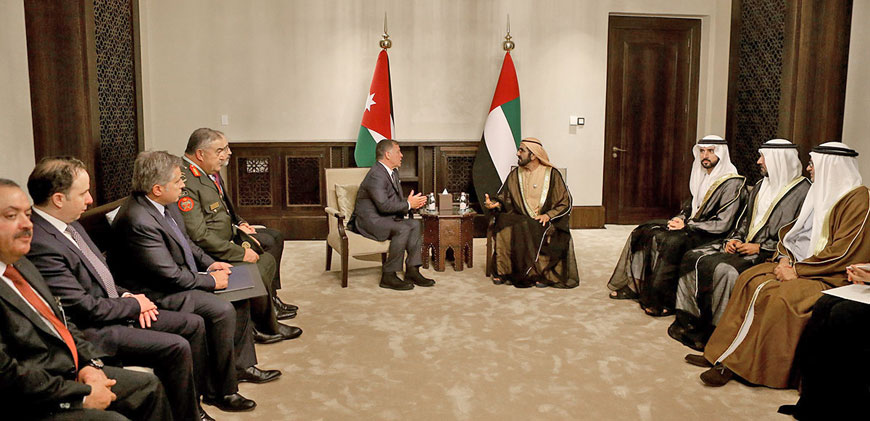 His Majesty King Abdullah meets with Sheikh Mohammed Bin Rashid Al Maktoum, UAE vice president and prime minister and ruler of Dubai, in Dubai on Wednesday (Photo courtesy of Royal Court)