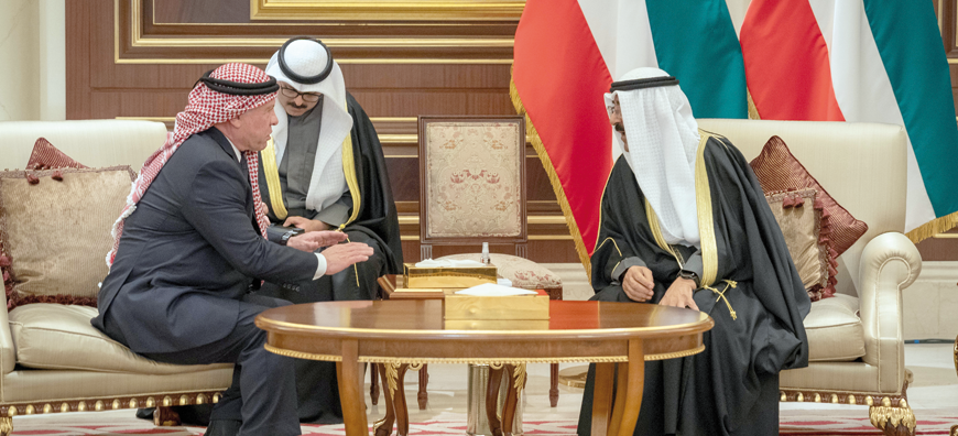 His Majesty King Abdullah and HRH Crown Prince Hussein extend condolences to Kuwait Emir Sheikh Meshal Al Ahmad Al Jaber Al Sabah, over the passing of Sheikh Nawaf Al Ahmad Al Jaber Al Sabah (Photo courtesy of Royal Court)