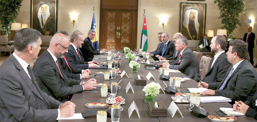 His Majesty King Abdullah holds talks with Chairman of the Presidency of Bosnia and Herzegovina Bakir Izetbegovic in Amman on Wednesday (Photo courtesy of Royal Court)