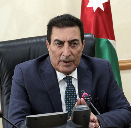 Lower House Speaker Atef Tarawneh speaks to the press  after a meeting between the House and the government on Tuesday  (Petra photo)