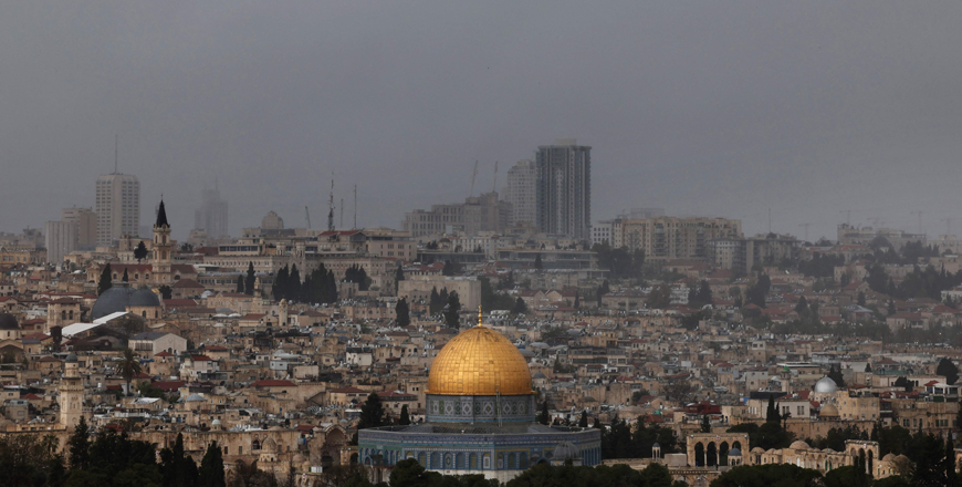A photo shows a view of Al Aqsa Mosque complex and its Dome of the Rock Mosque in Jerusalem on a rainy day on Wednesday (AFP photo)