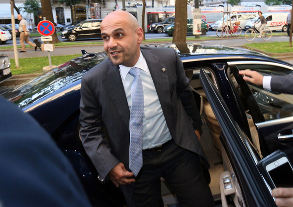 Anas Khaled Al Saleh, Kuwait's deputy prime minister, minister of finance and acting minister of oil, arrives at a hotel in Vienna, Austria, Tuesday (AP photo)