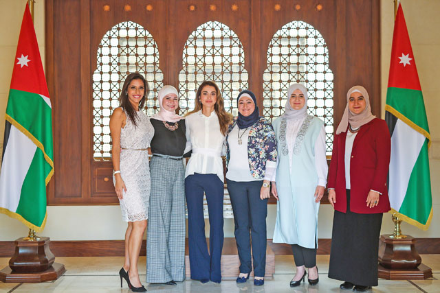 Her Majesty Queen Rania meets with five Jordanian entrepreneurs and businesswomen in Amman, on Monday (Photo courtesy of Royal Court)