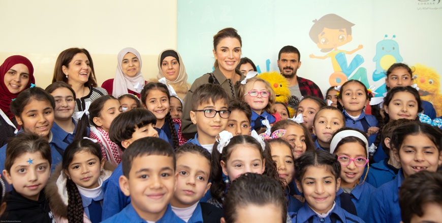 Her Majesty Queen Rania on Wednesday launches online educational platform Edraak’s mathematics curricula for kindergarten to fifth grade at Sweifieh Secondary School for Girls (Photos courtesy of Royal Court)