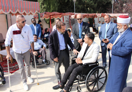HH Prince Mired and participants at the Jordanian Association for Spinal Cord Injury Care’  cultural activity event on Sunday (Petra Photo)