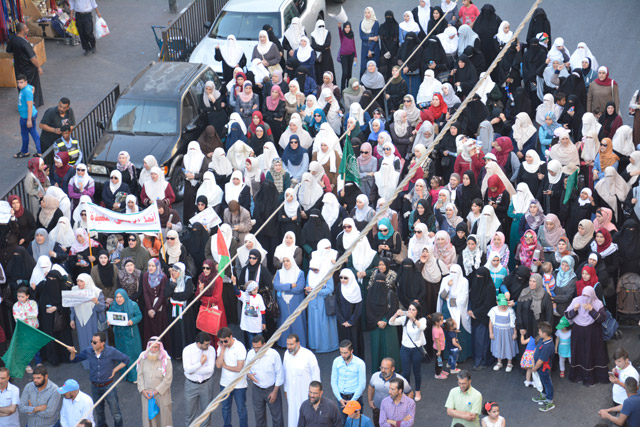 Jordanians protest against the closing of Al Aqsa Mosque/Al Haram Al Sharif and preventing people from holding Friday prayers in it in Amman on Saturday (Photo by Amjad Ghsoun)