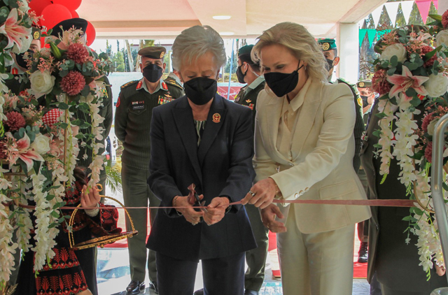 HRH Princess Muna inaugurates the Princess Muna College of Nursing Museum on Tuesday during a ceremony attended by HRH Princess Aisha (Petra photo)