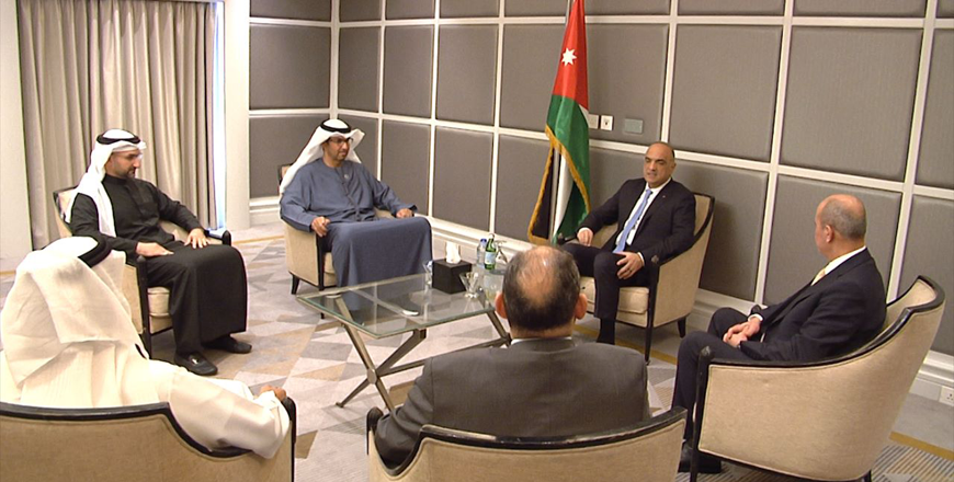 Prime Minister Bisher Khasawneh meets with Emirati, Egyptian and Bahraini ministers participating in the third meeting of the Higher Committee of the Industrial Integration Partnership (Petra photo)