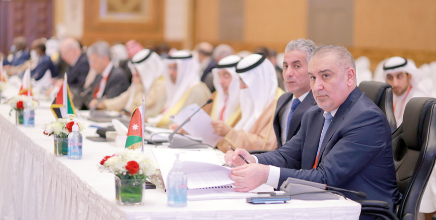Minister of Planning and International Cooperation Nasser Shraideh attends the annual joint meetings of the Arab financial institutions (Petra photo)