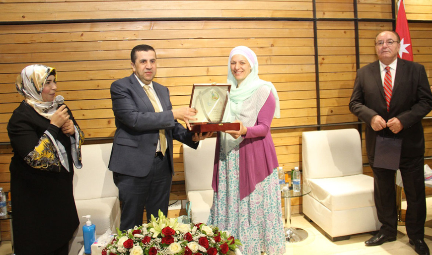 HRH Princess Basma Bint Ali during an environmental camp organised by the Faculty of Technological Agriculture at the Balqa Applied University on Monday (Petra photo)