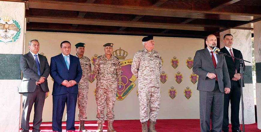 Prime Minister Omar Razzaz inaugurates the second phase of the National Service Programme at the Zarqa Military College on Tuesday (Petra photo)