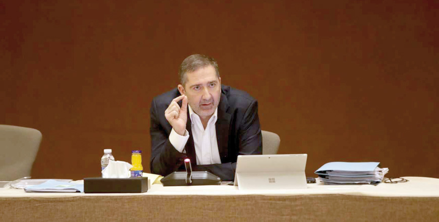 Chairman of the Royal Committee to Modernise the Political System Samir Rifai speaks during a meeting of the committee on Sunday (Petra photo)
