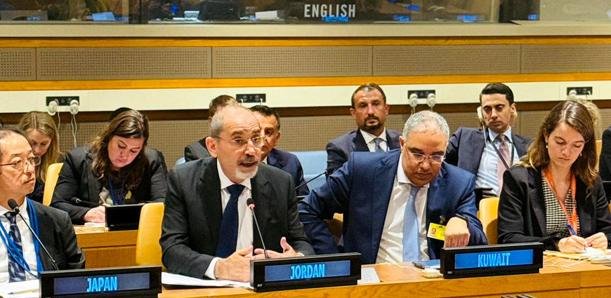 Deputy Prime Minister and Foreign Minister Ayman Safadi and Swedish Foreign Minister Maria Stenergard co-chair the ninth ministerial meeting to rally support for UNRWA (Petra photo)