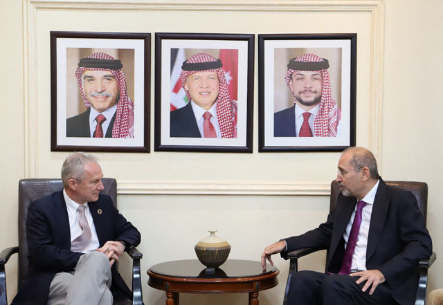 Deputy Prime Minister and Foreign Minister Ayman Safadi meets with President of the United Nations General Assembly Csaba Korosi on Tuesday (Photo courtesy of Foreign Ministry)