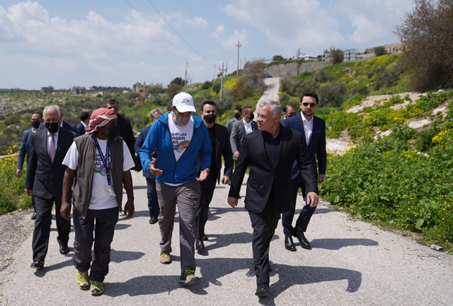 His Majesty King Abdullah, accompanied by HRH Crown Prince Hussein, join hikers on the Jordan Trail, which extends over 650km from northern Jordan to the south, starting in Umm Qais and ending in Aqaba (Photo courtesy of Royal Court)
