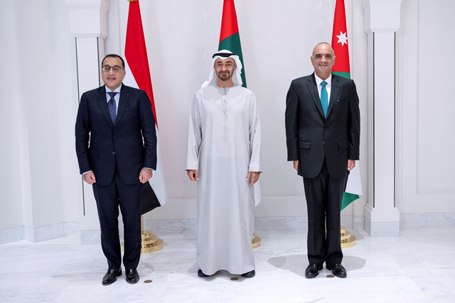 UAE President Sheikh Mohamed Bin Zayed Al Nahyan with Prime Minister Bisher Al Khasawneh and Egyptian Prime Minister Mustafa Madbouli at Al Shati Palace in Abu Dhabi on Saturday (Petra photo)