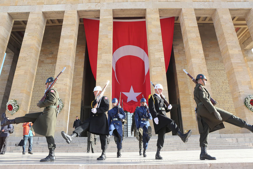 Soldiers parade outside the Anitkabir, the mausoleum of Mustafa Kemal Ataturk, founder of the Republic of Turkey, during the 77th anniversary of Ataturk’s death in Ankara, on Tuesday (AFP photo)
