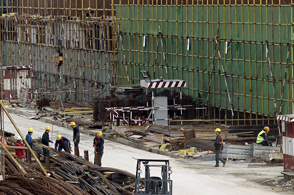 Chinese workers are seen at the construction site of the new Great Mosque, which is being built by the China State Construction Engineering Corporation, in Algiers, Algeria, on Wednesday (Reuters photo)
