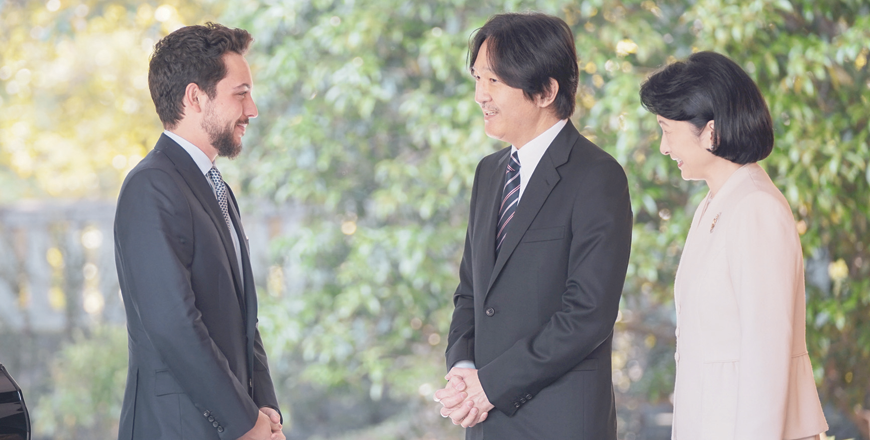 His Royal Highness Crown Prince Hussein meets with Their Imperial Highnesses Crown Prince Fumihito and Crown Princess Kiko Akishino of Japan, and discusses bilateral relations and means to bolster cooperation and coordination (Photo courtesy of Royal Court)