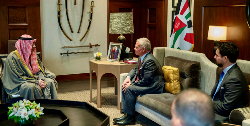 His Majesty King Abdullah on Monday receives Kuwaiti First Deputy Prime Minister, Minister of Defence, and Minister of Interior Sheikh Fahad Yousef Saud Al Sabah (Photo courtesy of Royal Court)