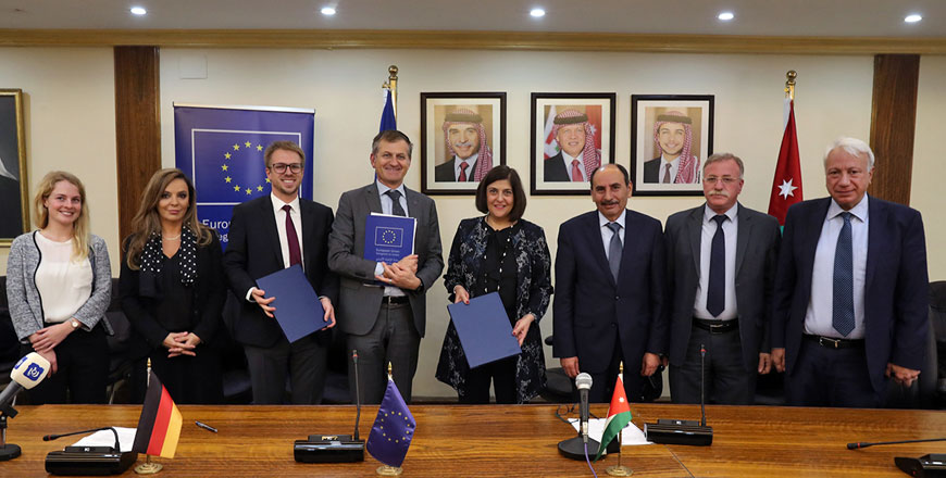 The Planning Ministry and the German Development Bank on Wednesday signed a grant agreement worth 30.6 million euros to build, equip and furnish 10 new government schools (Petra photo)