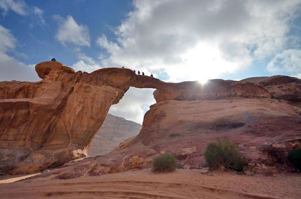   Alida Caiello, 73-year-old Italian tourist, lost her phone during an excursion in the desert of Wadi Rum (JT file photo)