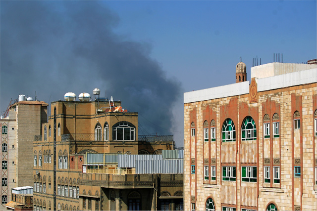Smoke rises over Sanaa after air strikes ‘on military targets’ by the Saudi-led coalition in Yemen (AFP photo)