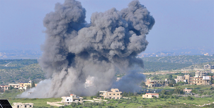 Smoke billows from the site of an Israeli air strike on the southern Lebanese village of Majdel Zoun, on April 15, 2024, amid ongoing cross-border tensions (AFP photo)
