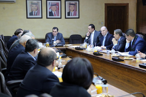 Minister of Planning and International Cooperation Imad Fakhoury meets with representatives of the private sector in Amman on Saturday (Photo courtesy of Ministry of Planning and International Cooperation)