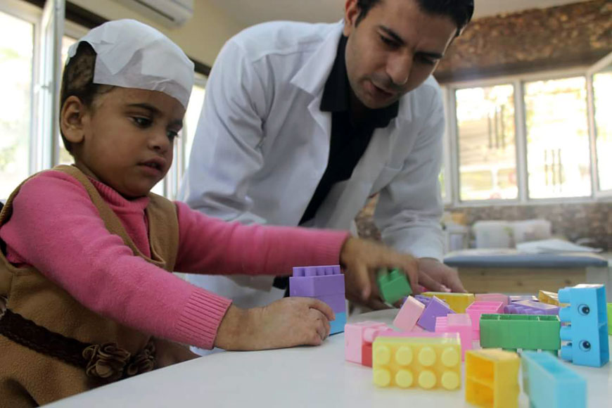 The Médecins Sans Frontières mission in Jordan provides war wounded patients from Syria, Yemen, Iraq and Palestine with maxillofacial, plastic and orthopaedic surgeries (Photo courtesy of MSF)