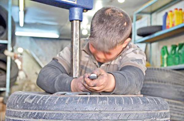 Experts have warned that factors contributing to increased child labour have intensified in Jordan due to the coronavirus pandemic throughout the past six months (Petra file photo)