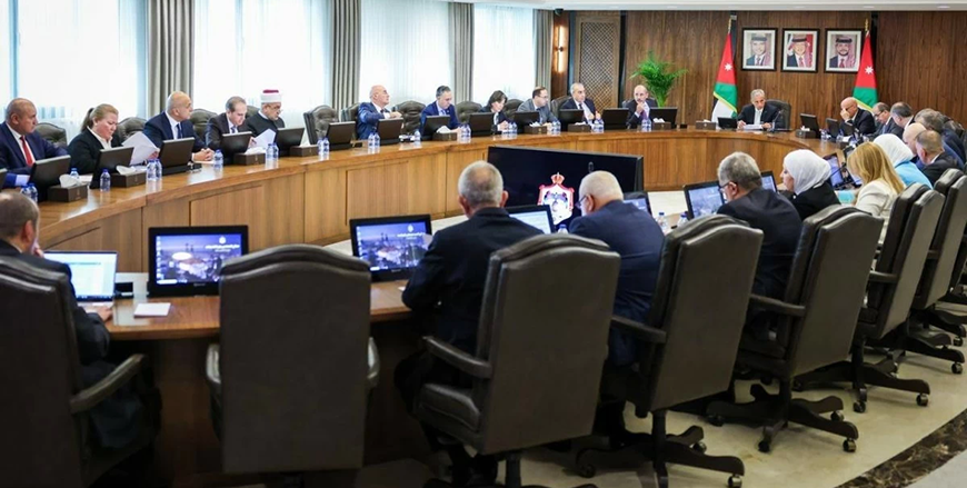The Cabinet on Sunday, during a session chaired by Prime Minister Jafar Hassan, approves a package of incentives aiming at enhancing Aqaba’s appeal as a global destination for tourism, residential living, and real estate investment (Al Rai photo)